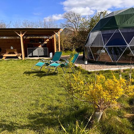 فندق Geodesic Dome Glamping لانيدلوز المظهر الخارجي الصورة